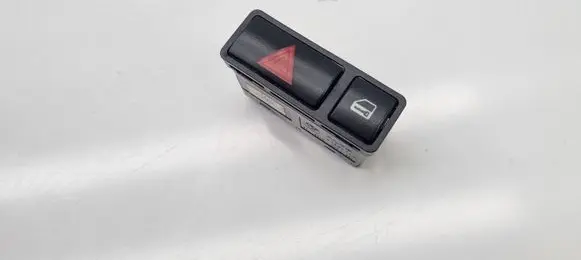 BMW 3 E46 Hazard light switch 8368920 61318368920