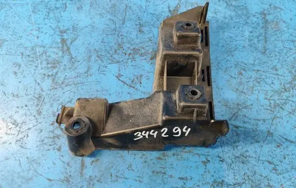 Volvo XC70 Rear bumper mounting bracket 30678651