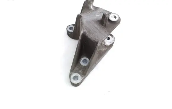 Opel Zafira C Gearbox mounting bracket 13248665