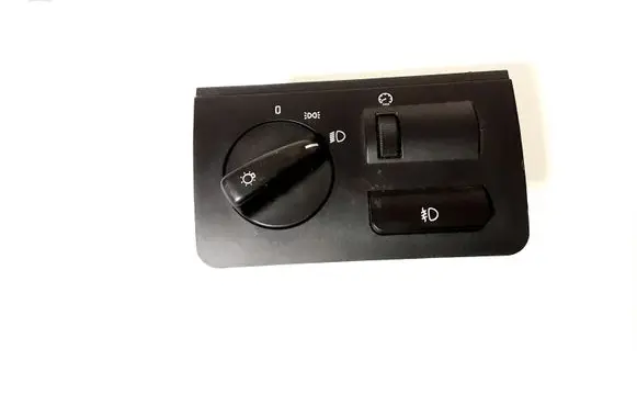 BMW X5 E53 Light switch 8372205