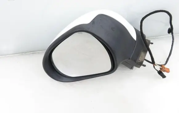Peugeot 207 Front door electric wing mirror 96806498XT