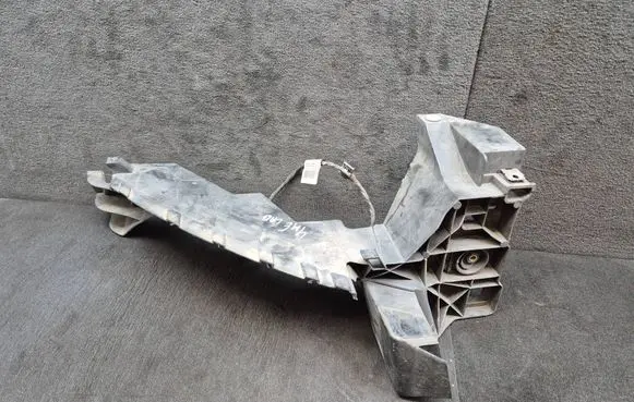 Audi Q7 4M Headlight/headlamp mounting bracket 4M0805608 4M0971677