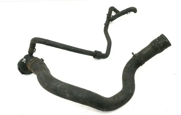 Volkswagen PASSAT B6 Engine coolant pipe/hose 3C0122101R