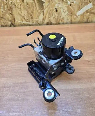 Volvo S60 ABS Pump 31329137 10061935501 10092604093
