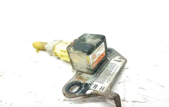 Subaru Forester SF Airbag deployment crash/impact sensor 98231FC000 1876003510 978681MAT