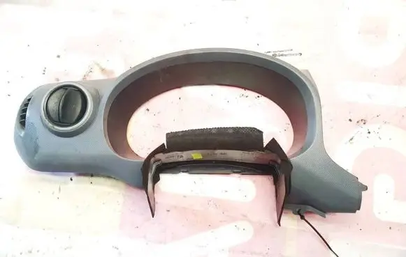 Peugeot Partner Dashboard trim 6311558 6-311-558