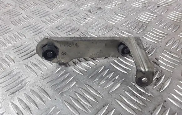 Other engine part