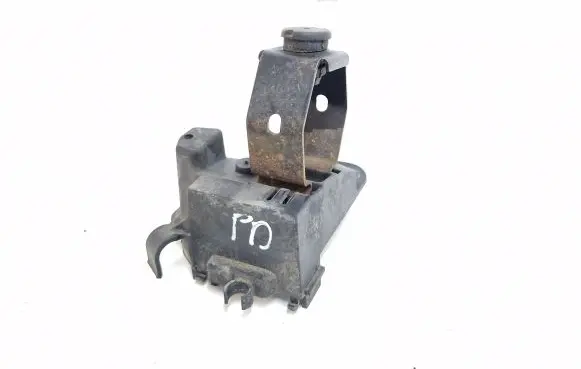 Other engine bay part
