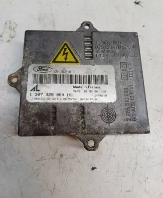 Ford Mondeo Mk III Headlight ballast module Xenon 1S7112B655AA 1307329064