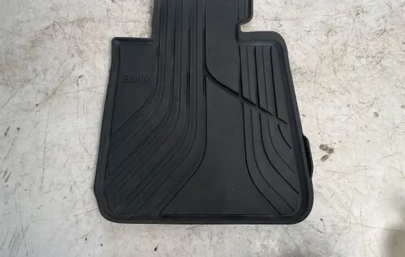 BMW 3 F30 F35 F31 Front floor mat 2219799