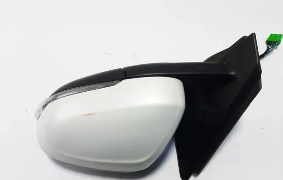 Volvo V40 Front door electric wing mirror 4305261