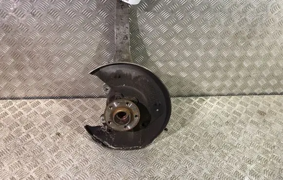 Volvo XC90 Front wheel hub