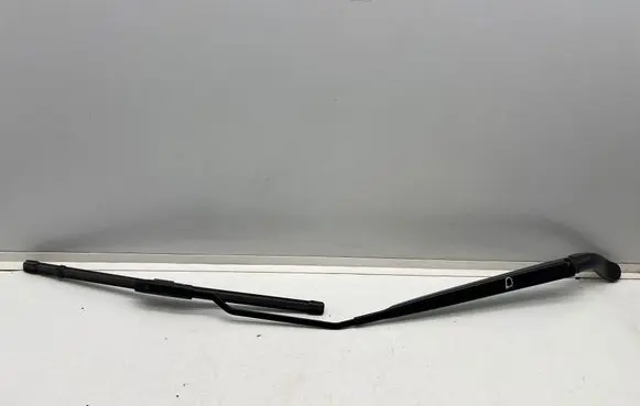 Renault Megane IV Windshield/front glass wiper blade 288861068R