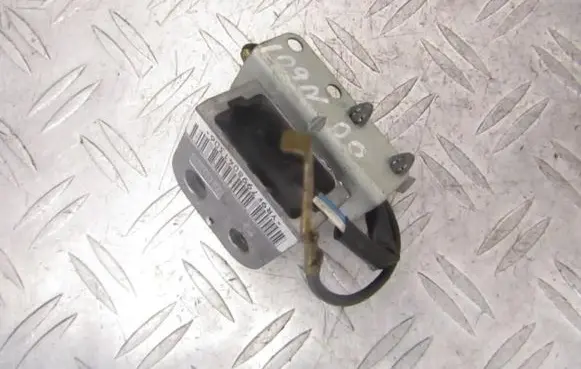 Nissan Primera Airbag deployment crash/impact sensor