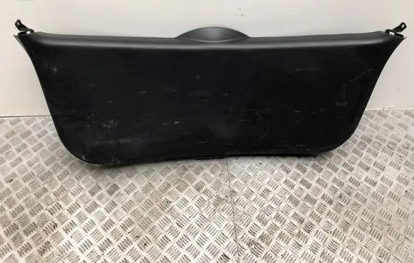 Mazda CX-7 Tailgate trim