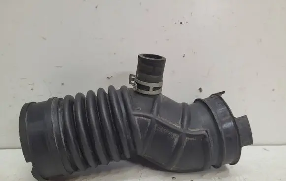 Subaru Outback Turbo air intake inlet pipe/hose 14462AA510
