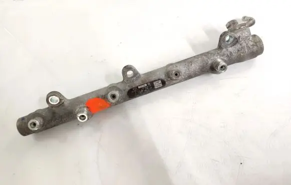 BMW 3 E90 E91 Fuel main line pipe 7787164 0445214030