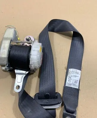 Suzuki Ignis Front seatbelt 8492086G0 7L3200P 057673
