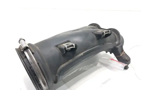 BMW X6 E71 Air intake hose/pipe 7571346