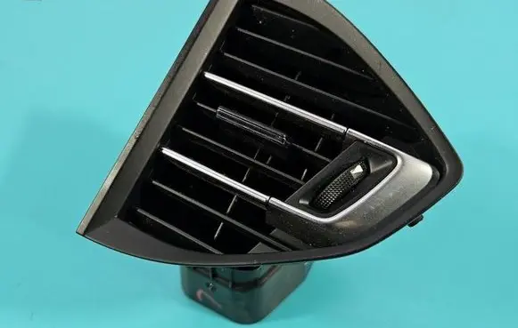 Peugeot 308 Dash center air vent grill 1304145XZD IMPRK1582212