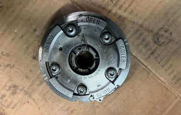 Mercedes-Benz CLS C219 Camshaft pulley/ VANOS A2720504047