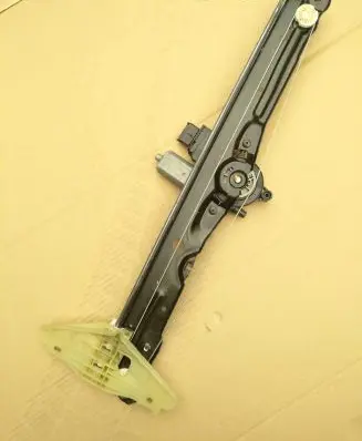 Peugeot Expert Front door window regulator with motor 9829889780