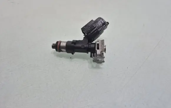 Citroen C4 I Fuel injector 0280158057