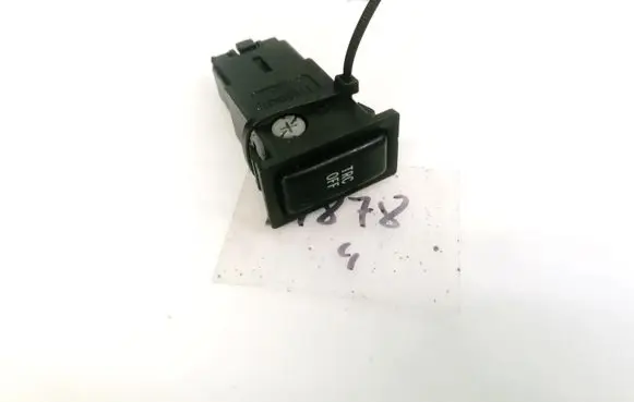 Traction control (ASR) switch