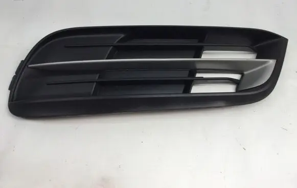 BMW 5 F10 F11 Front bumper lower grill 7331733