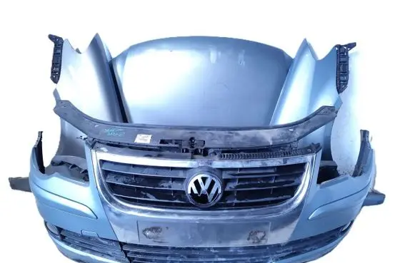 Volkswagen Touran I Front piece kit 