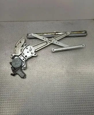 Suzuki SX4 Front door window regulator with motor 8353063J00 2621003390