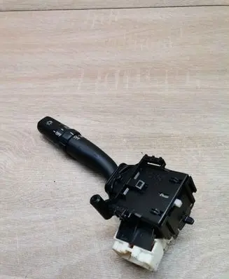Toyota Avensis T250 Indicator stalk 8414005100
