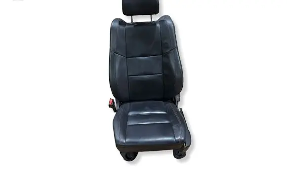 Dodge Durango III Front driver seat