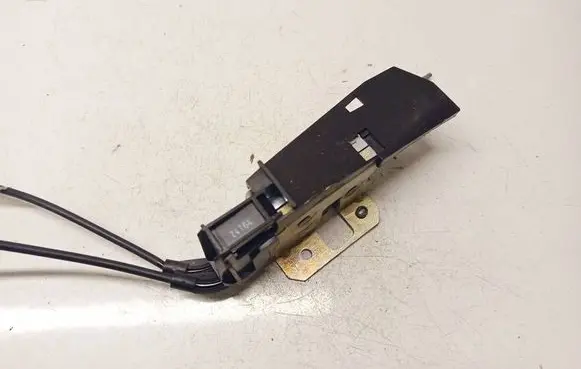 Opel Astra H Seat back rest lock catch 