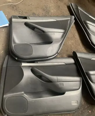 Toyota Avensis T250 Front door card panel trim