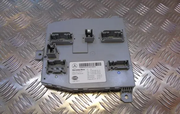 Mercedes-Benz C W205 Central body control module A2059002314