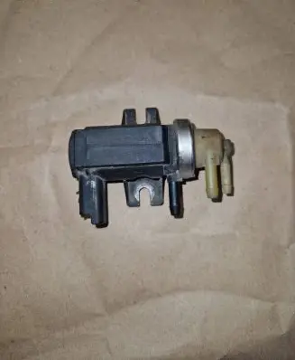 Peugeot 807 Turbo solenoid valve 9661960380 70163300 06T203