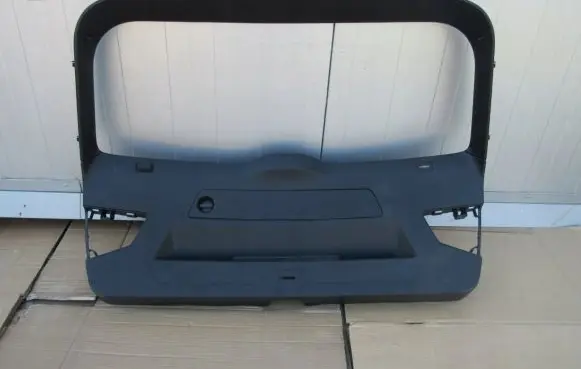Audi A1 Tailgate/boot cover trim set 82A867979