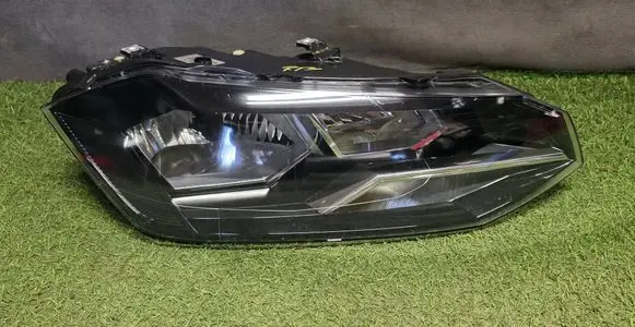 Volkswagen Polo VI Headlight/headlamp 2G1941006 90099317 X600VF20003M