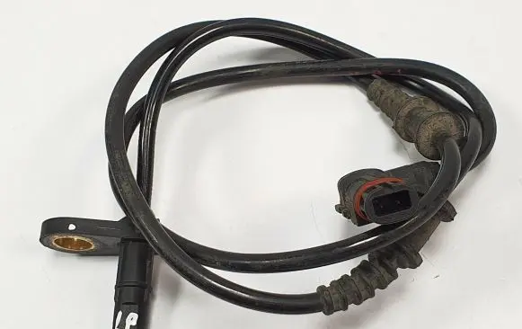 Mercedes-Benz SL R230 ABS brake wheel speed sensor A2305401517