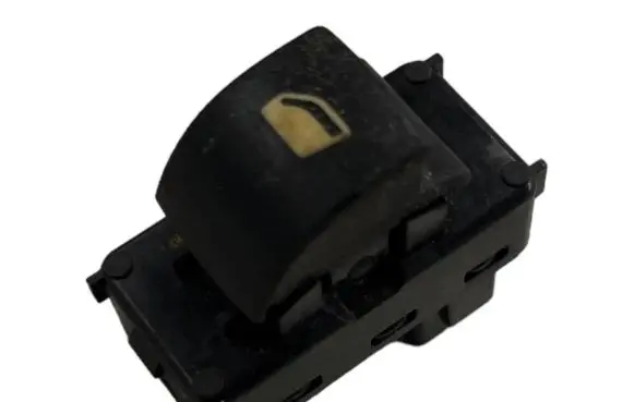Peugeot Partner Electric window control switch 9862428277