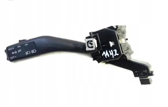 Volkswagen Golf V Indicator stalk