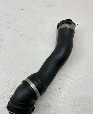 BMW 5 E60 E61 Intercooler hose/pipe 7803747