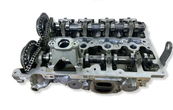 BMW 3 G20 G21 Engine head 9894128