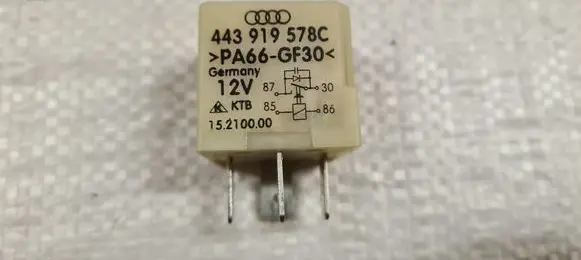 Volkswagen PASSAT B5.5 Other relay 443919578C