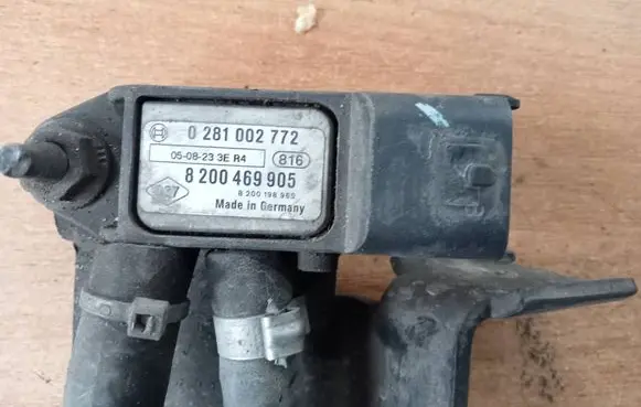 Renault Trafic II (X83) Exhaust gas pressure sensor 0281002772 8200469905