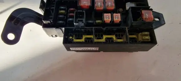 Subaru Forester SF Fuse box set 82231FC002 980717 2FN0