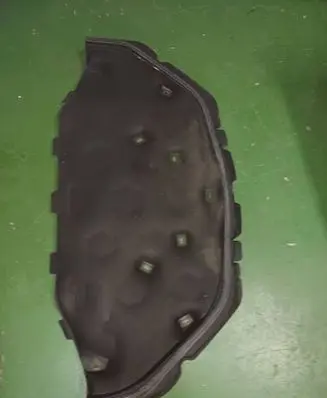 Volvo V70 Engine bonnet/hood sound/heat insulation 