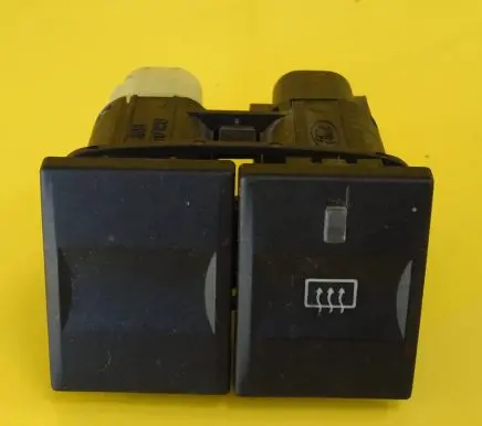 Windscreen/window heater switch