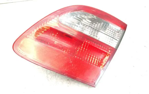 Mercedes-Benz E W211 Tailgate rear/tail lights A2118203064